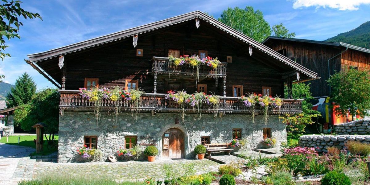 hollersbach-klausnerhaus-kraeutergarten